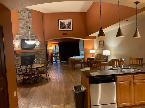 2123 2411th Riv, Wisconsin Dells, WI 53965