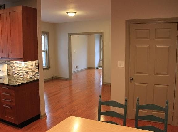 2nd image of 6409 Eliot Ave