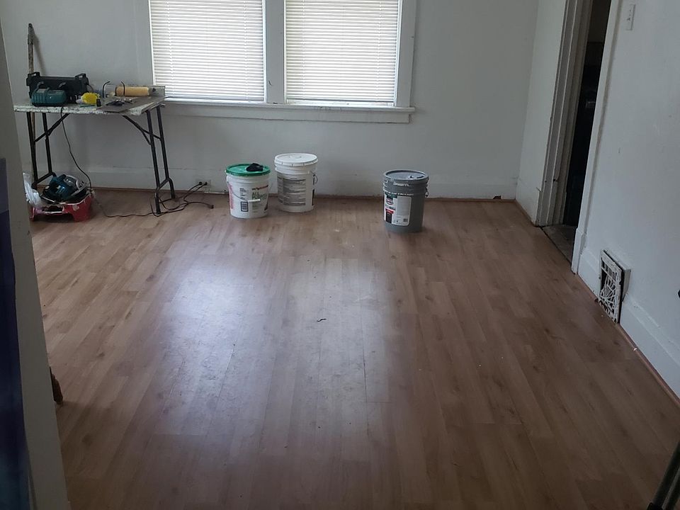 2nd image of 2754 Old Hanley Rd