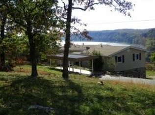 608 Mica Rd, Kirbyville, MO 65679