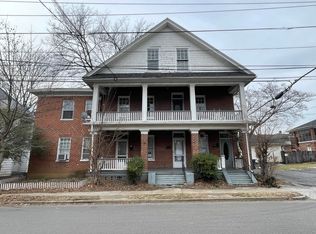 913 5th St SW #A, Roanoke, VA 24016