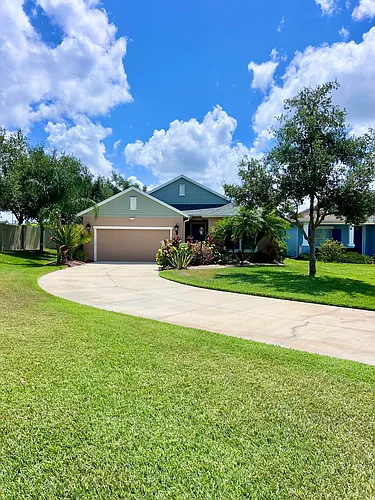 4846 Lake Breeze Ter Photo 1