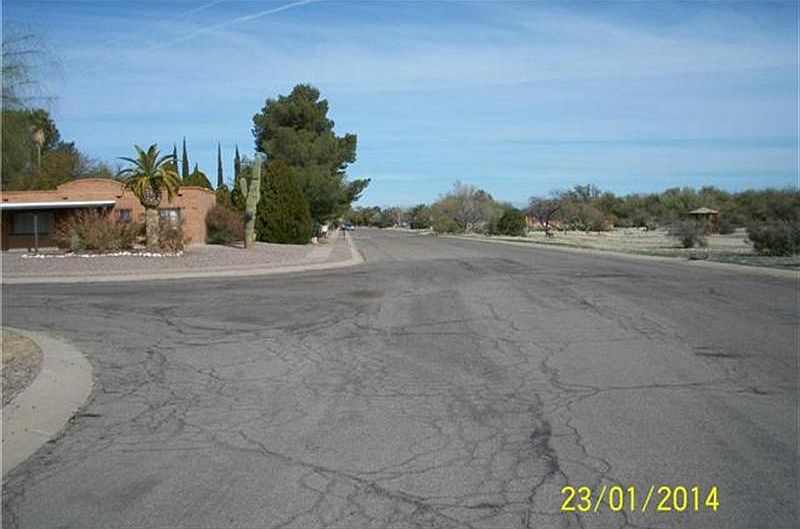 1st image of 1060 S La Huerta