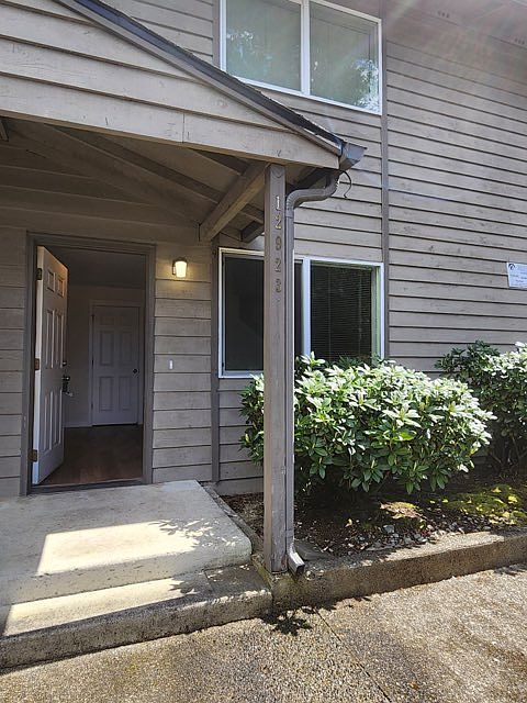1st image of 12923 109th Avenue Ct E
