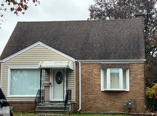 111 164th St, Calumet City, IL 60409