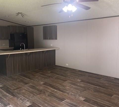 2nd image of 23 Sherwood Forest Dr