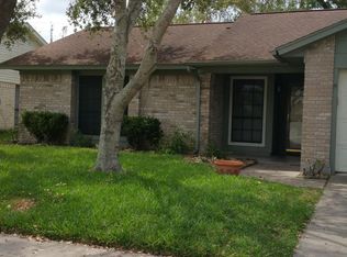 207 Pennsylvania Ave, Victoria, TX 77904