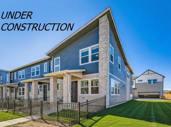 2817 Bear Springs Cir, Longmont, CO 80503