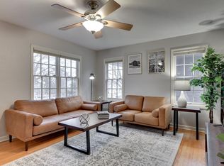 2008 N 49th St, Omaha, NE 68104