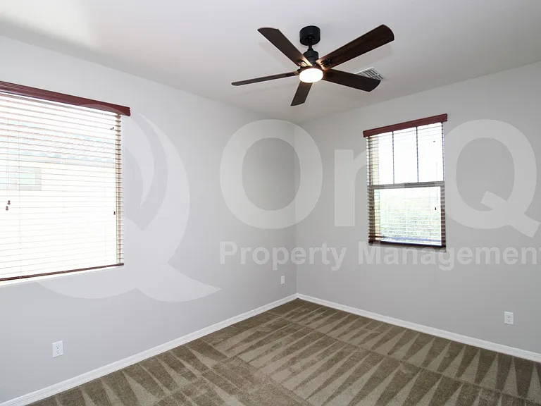 4146 E Glacier Pl — Photo 16