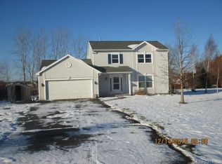 7747 Roder Pkwy, Ontario, NY 14519