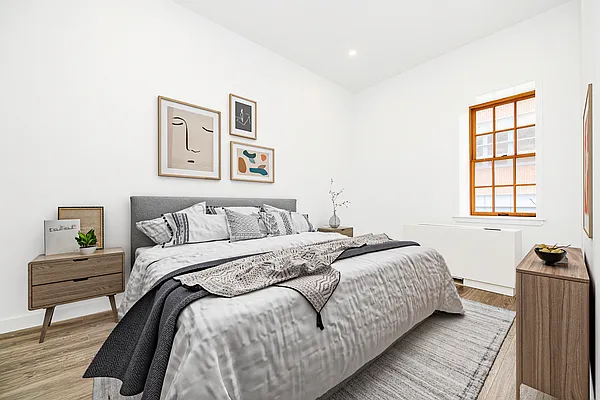 Rented by REAL New York | media 24