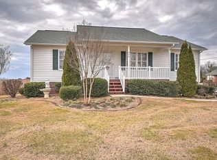 990 Keller Rd, Afton, TN 37616