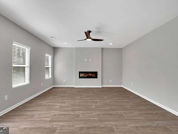 3rd image of 420 River Walk Farms Pkwy
