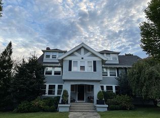 20 Ridgefield Rd, Winchester, MA 01890