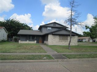 4258 Burning Tree Ln, Garland, TX 75042