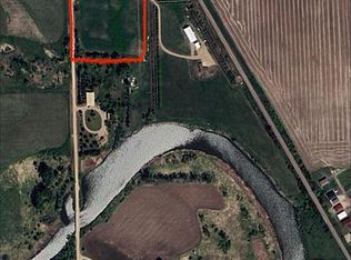 24934 406th Ave, Mitchell, SD 57301