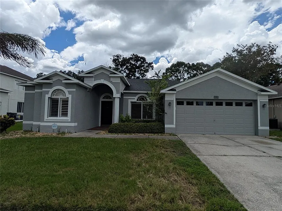 16120 Muirfield Dr