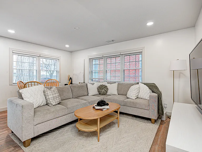 1015 S Randolph St — Photo 5