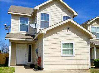 1517 Pine Ln, Fort Worth, TX 76140