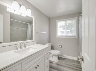 471 Farwell Ave, Fond Du Lac, WI 54935