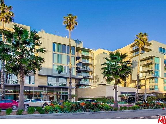 2nd image of 1755 Ocean Ave APT 808