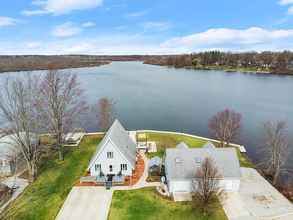 246 W Waldron Lake Dr, Wawaka, IN 46794 | Zillow