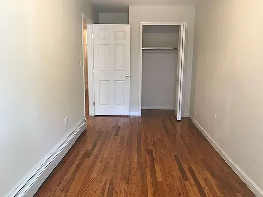 Rented by Nooklyn NYC LLC | media 18