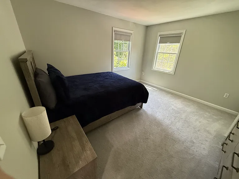 24 Willow St — Photo 6