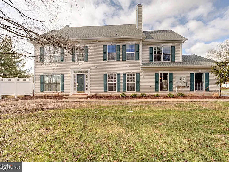 616 Pebble Creek Ct — Photo 1