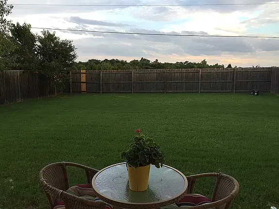 2 bed, 975 sqft, $1,495 — Photo 3