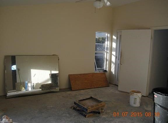 3rd image of 7715 Woodbrook Cir