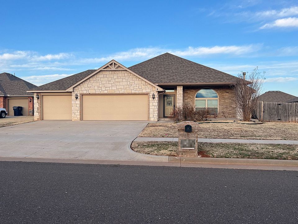 1st image of 13709 Stag Ct