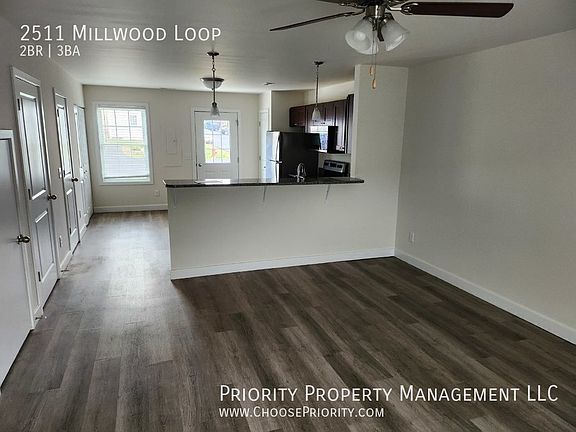 3rd image of 2511 Millwood Loop