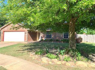 1709 Creekside Ct, Norman, OK 73071