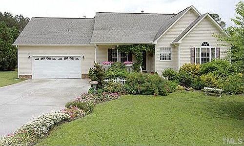 1st image of 405 Tylerstone Dr