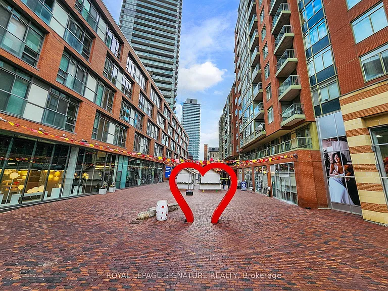 39 Parliament St #1205 — Photo 14