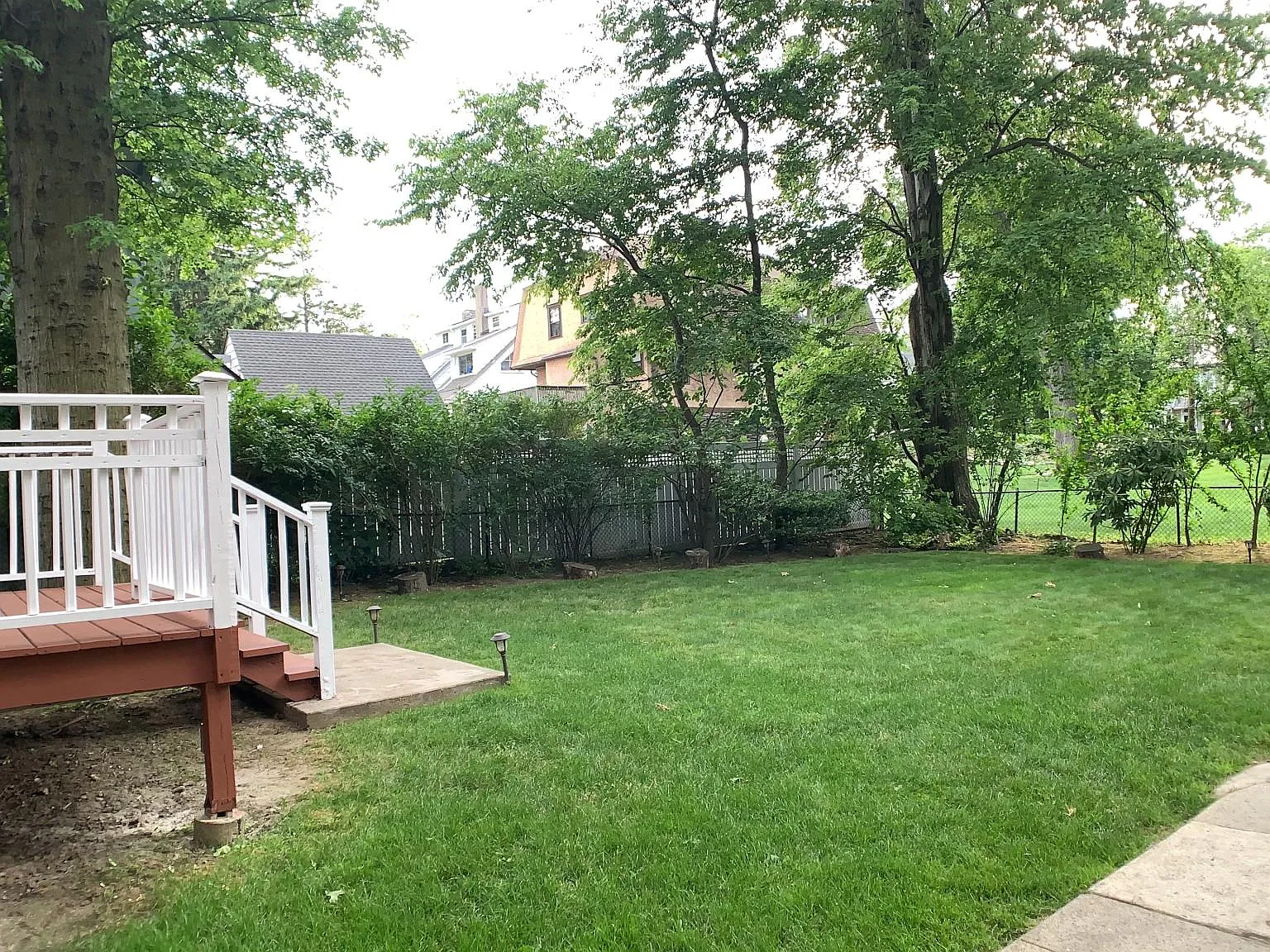 6 bed, 3.5 bath, 3458 sqft, $7,200 — Photo 4