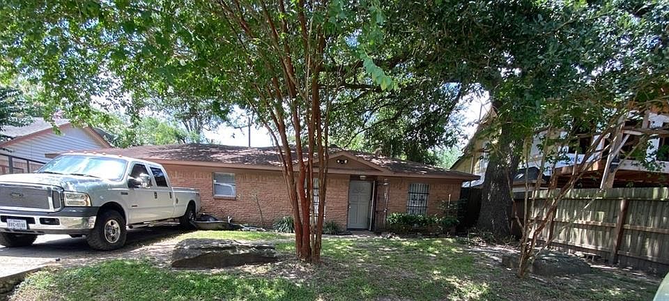 1st image of 11017 Hayslip Ln