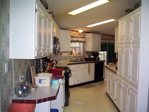 2nd image of 900 Rock City Rd Trlr 230
