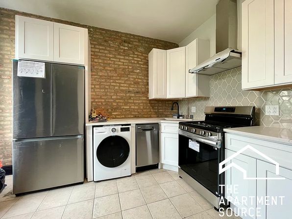 2842 W Augusta Blvd #3W