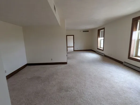 Whiting Place (Residential), 1408 Strongs Ave #304, Stevens Pt, WI 54481