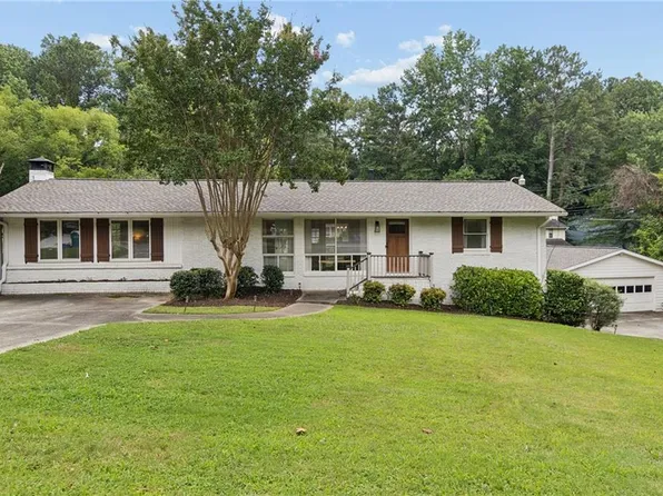 3720 Ashwood Dr SE, Smyrna, GA 30080