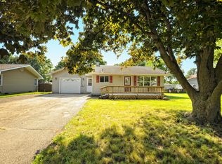 24806 S Tryon St, Channahon, IL 60410