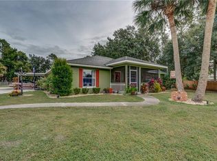 16615 Lake Smith Rd, Umatilla, FL 32784