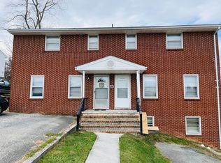 575 Quesenberry St #1, Christiansburg, VA 24073