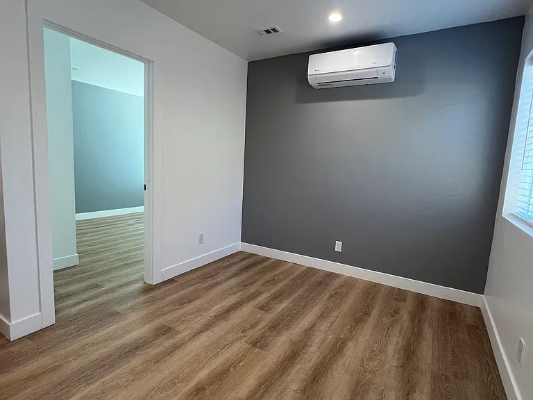545 W Shenandoah St #B — Photo 13