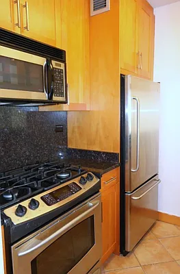 Rented by Newell and Assoc. | media 5