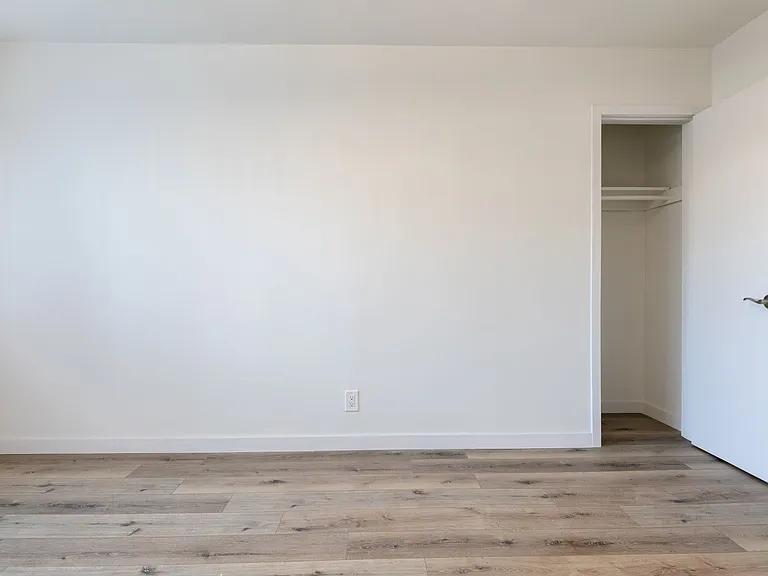 410 & 414 Manhattan Pl Los Angeles CA — Photo 18