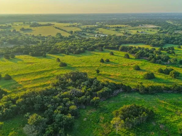 42AC N Brush Creek Rd, Stillwater, OK 74075